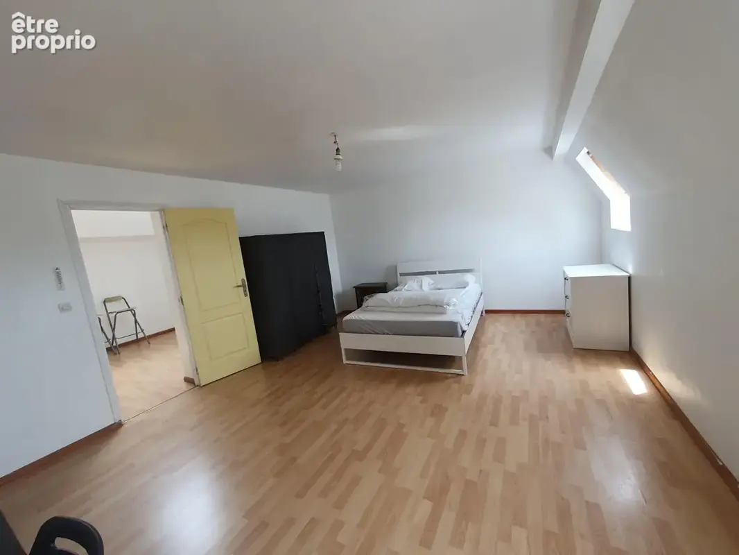 Appartement Cambrai 5 pièce(s) 143 m2 - photo 11