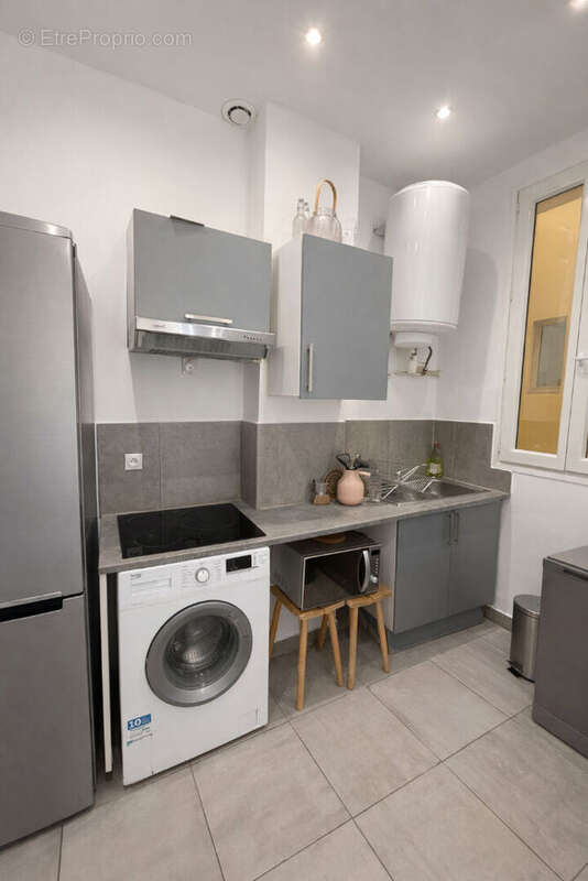 Appartement à MARSEILLE-2E