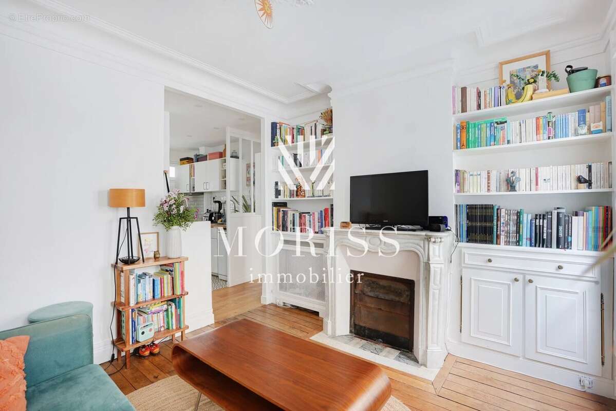 Appartement à PARIS-18E