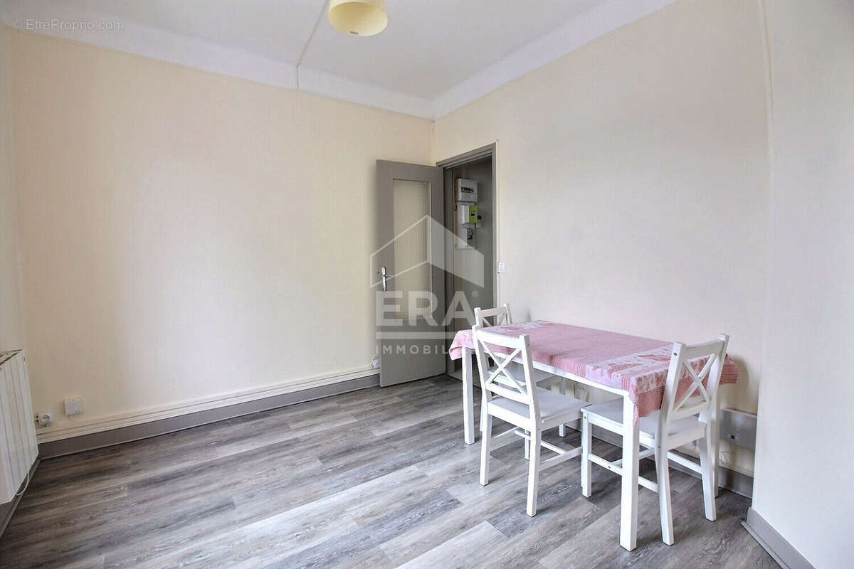 Appartement à SAINT-OUEN