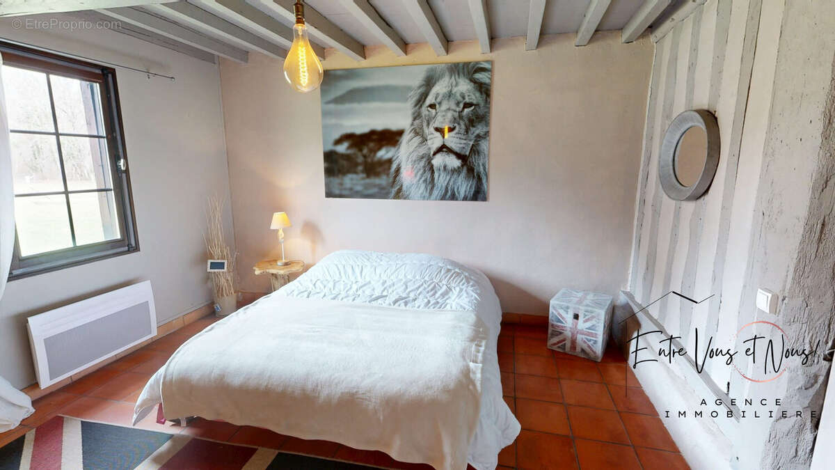 Maison à LUXEY
