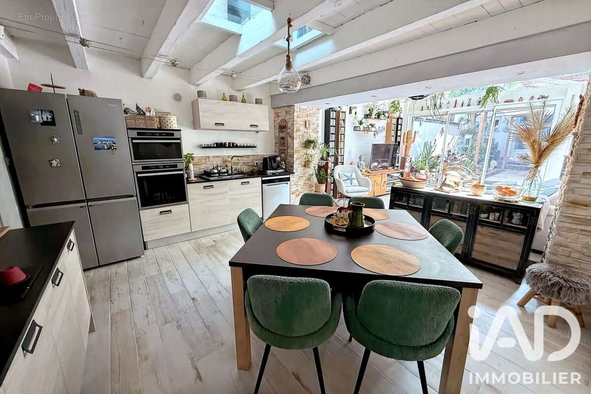Photo 6 - Maison à MARSEILLE-4E