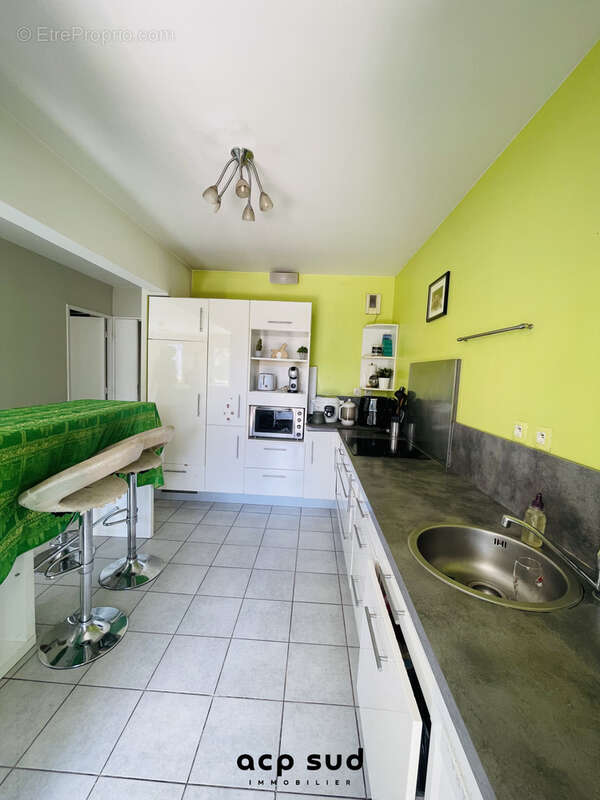 Appartement à MARSEILLE-2E