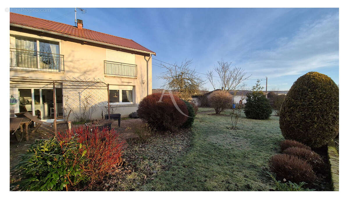 Maison à DEYVILLERS