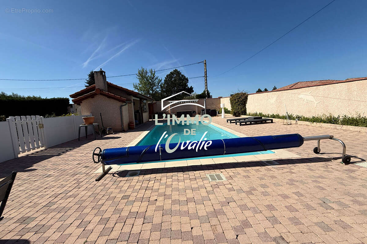 Maison à BRUGUIERES