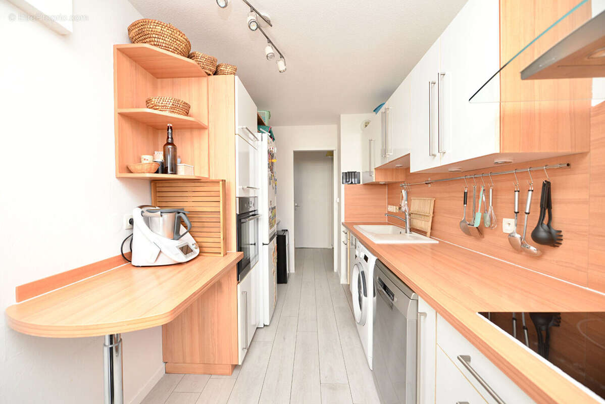 Appartement 4 pièces de 85 m² - Borderouge - photo 3