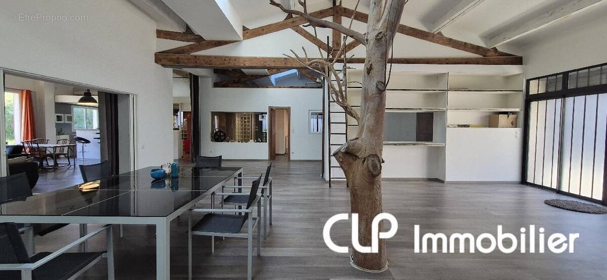 Appartement à BOURG-SAINT-ANDEOL
