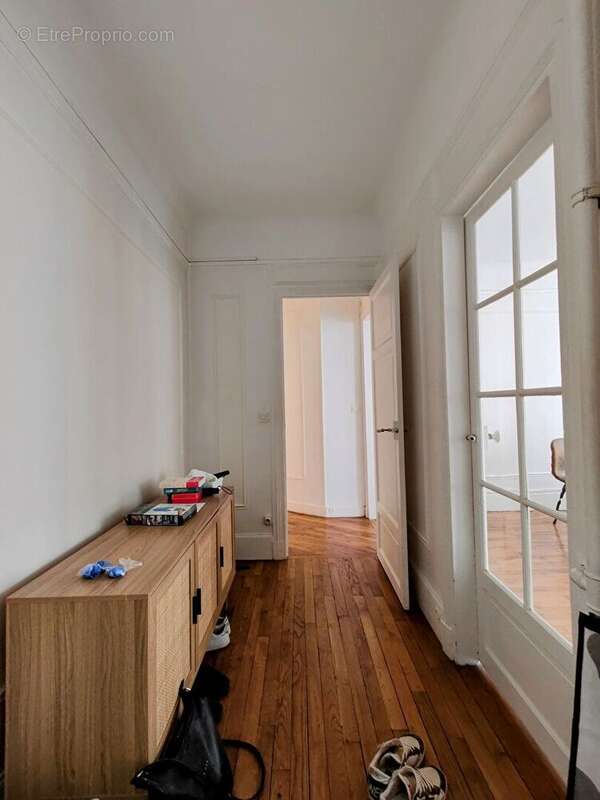 Appartement à PARIS-15E