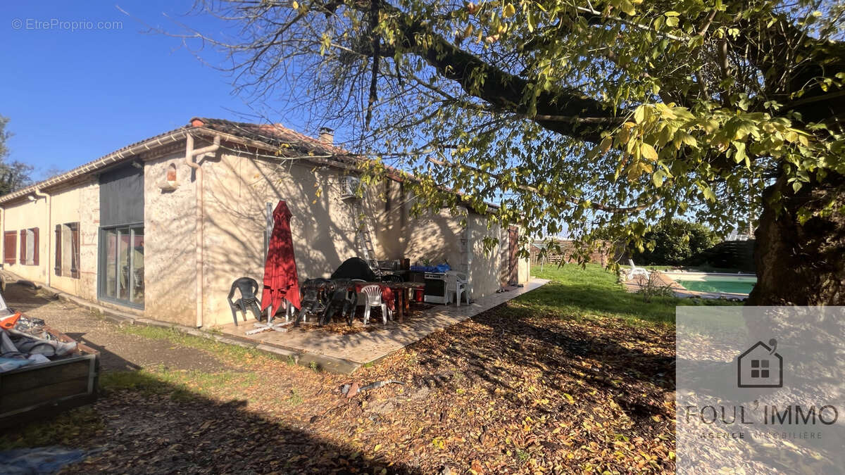 Maison à LAYRAC