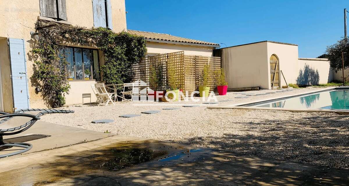 Appartement à LE PONTET