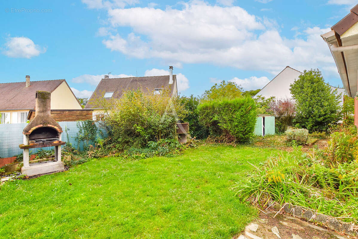 Maison à BRIE-COMTE-ROBERT