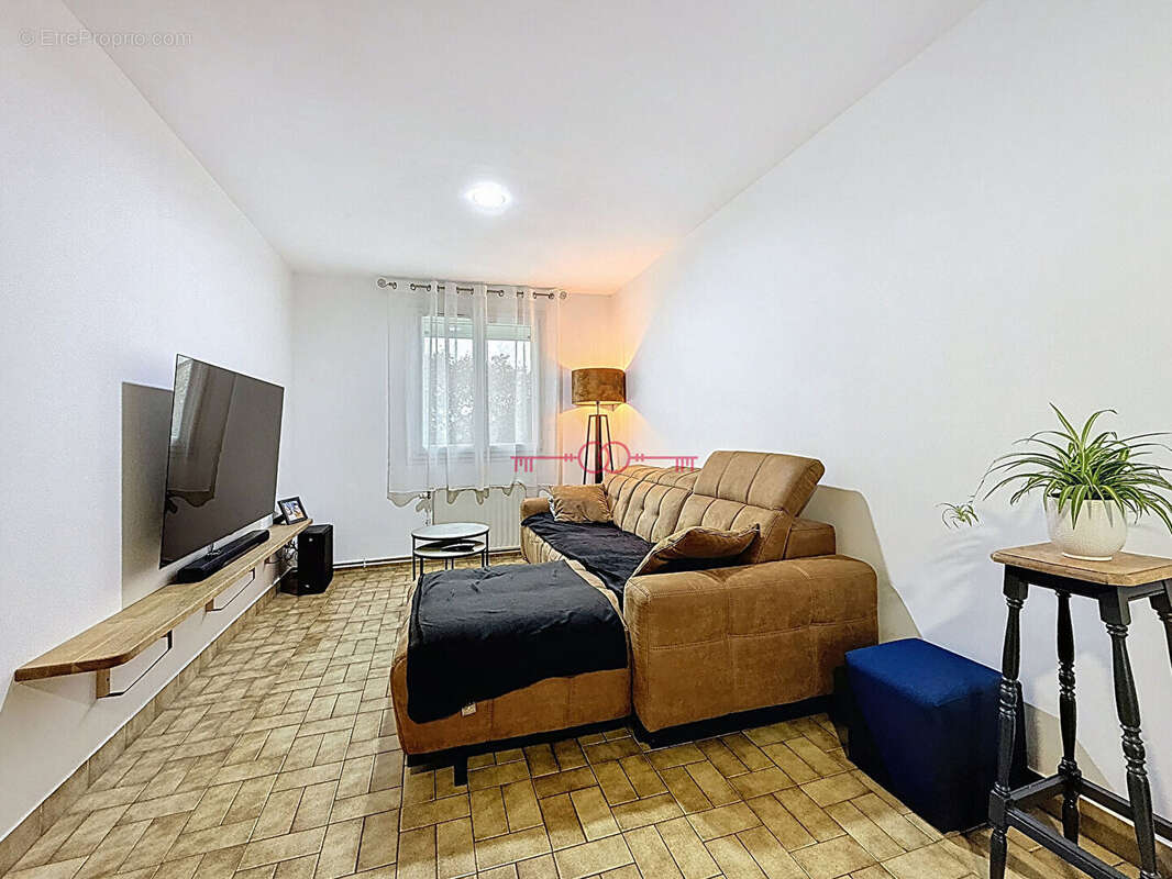 Maison à SAINTE-MENEHOULD