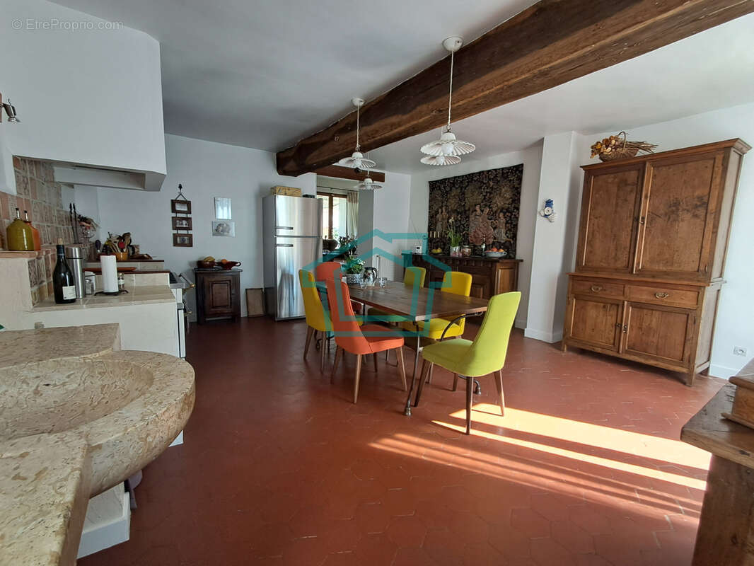 Maison à THOIRY