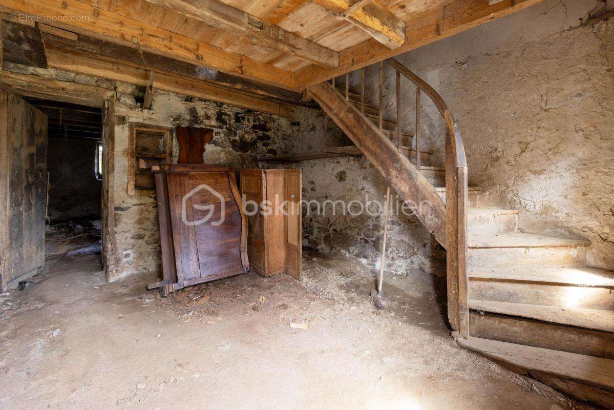 Maison à SAINT-EUSEBE