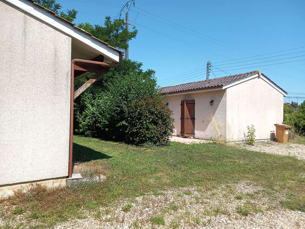 Maison à SAINT-SEURIN-SUR-L&#039;ISLE