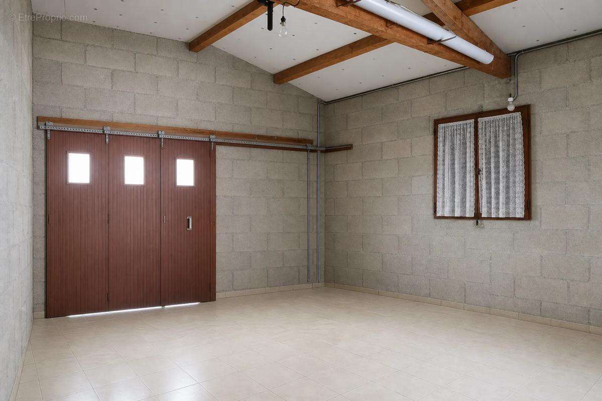 Maison de 5 pièces de 169 m² à Montmérac - photo 8