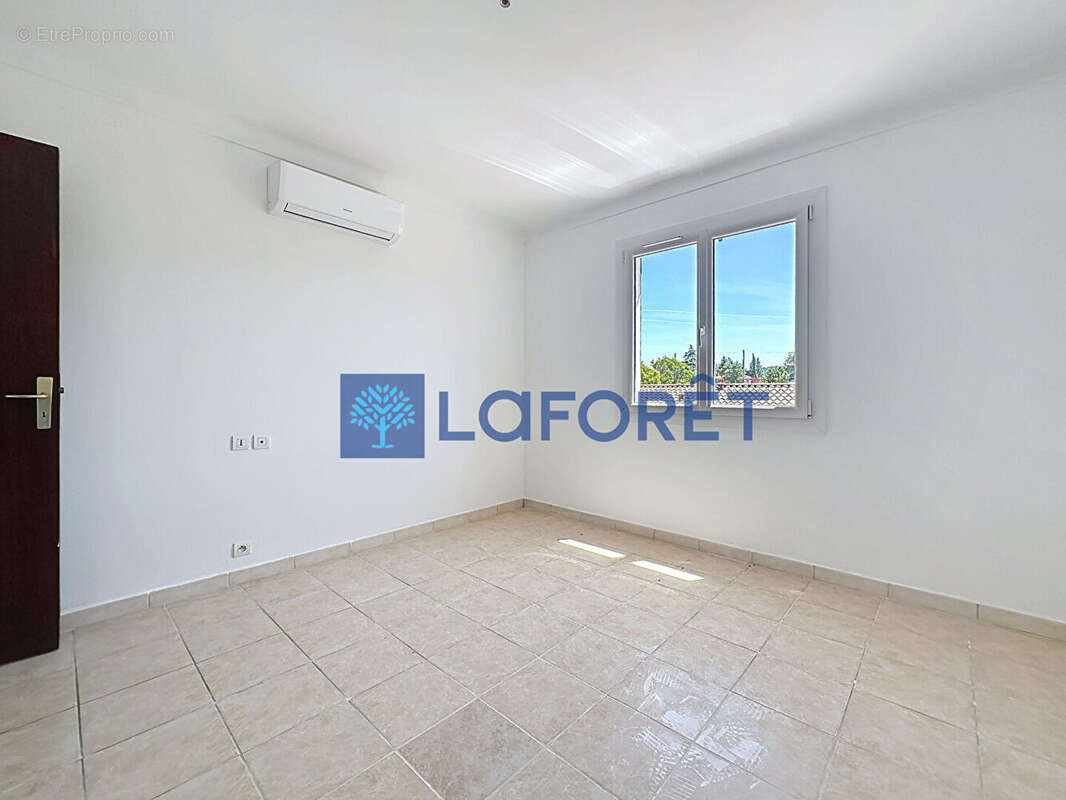 Appartement à DRAGUIGNAN