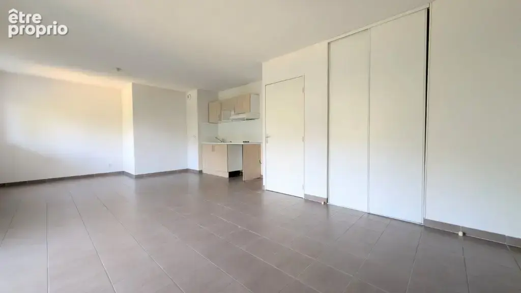 CHAMBÉRY – T3 65,74 m² avec balcon, cave et garage - photo 5