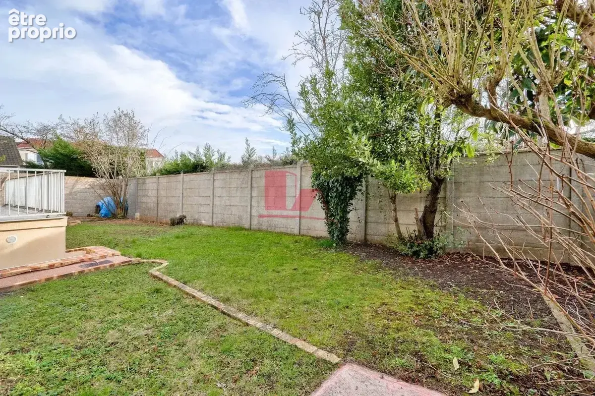 Maison arpajon  169 m² - jardin - photo 4