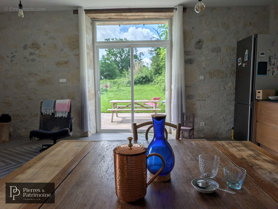 Maison à LASSERRE