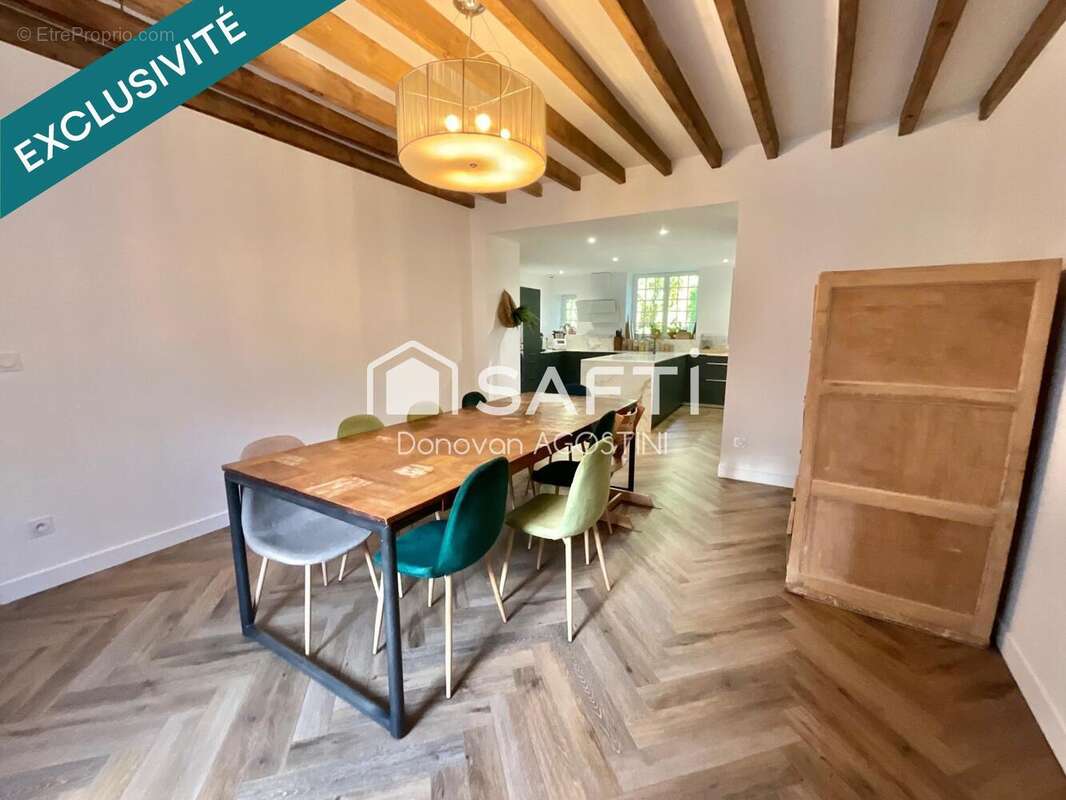 Maison 215 m² à Palluau  - photo 4