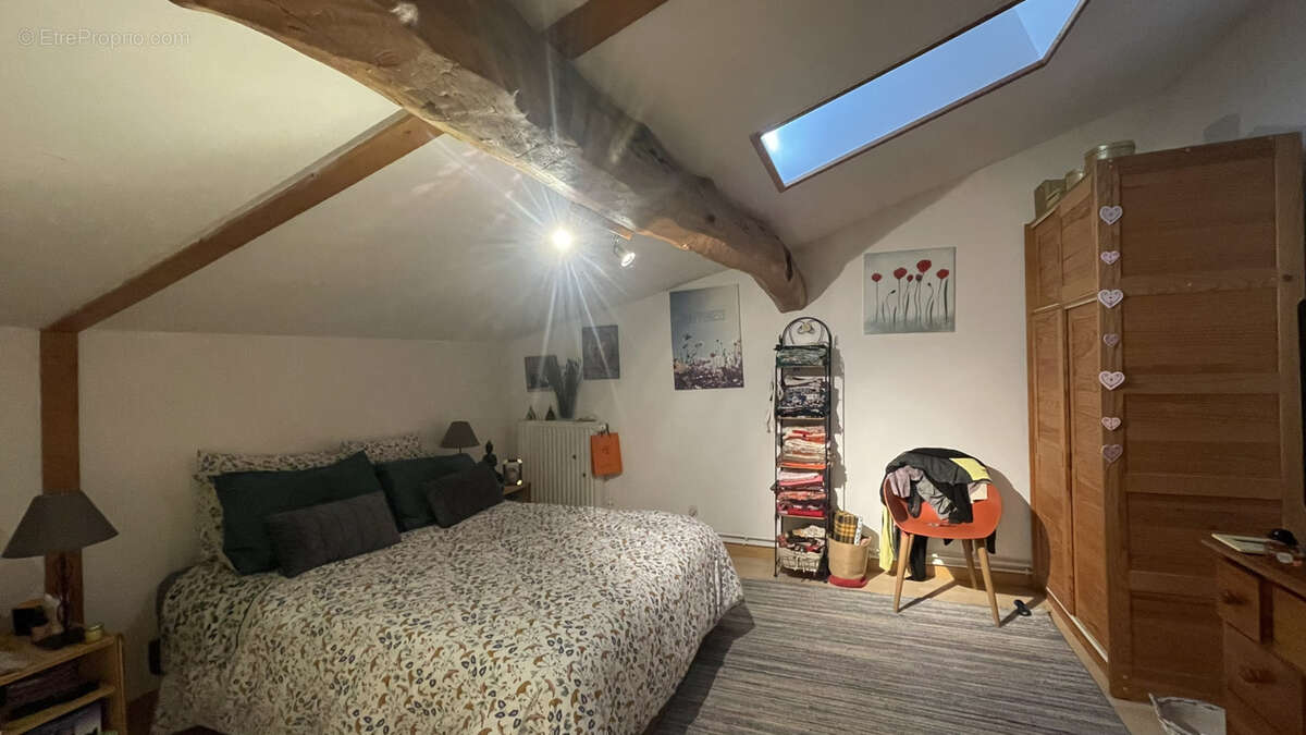 Maison ancienne, 157m2, FRONTENAY-ROHAN-ROHAN - photo 7