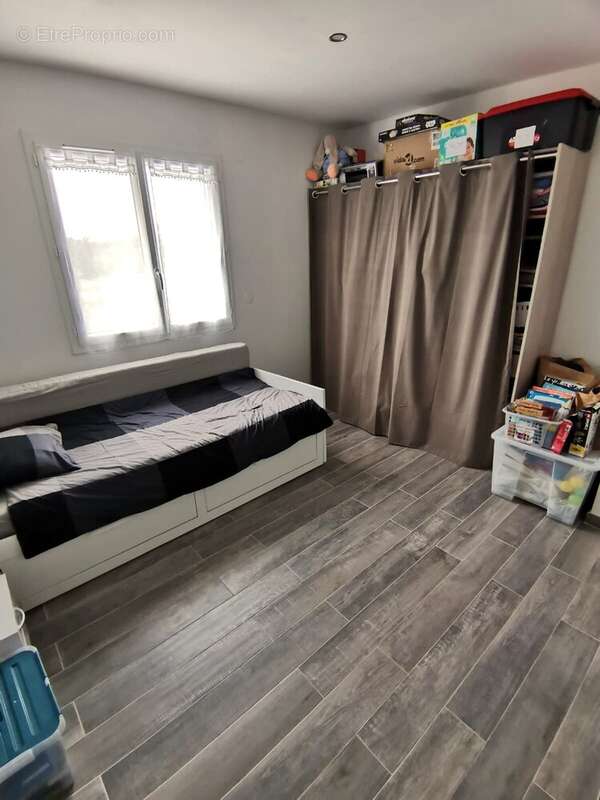 Maison à LE THOLONET