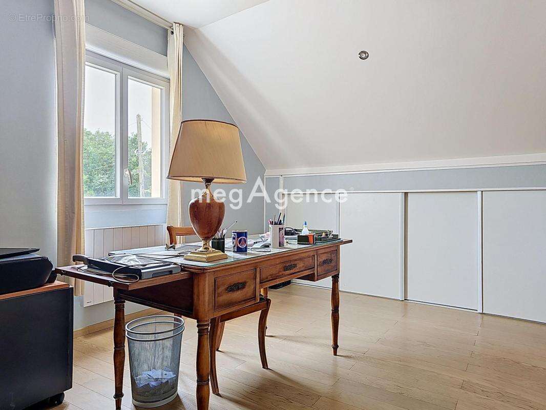 Maison familiale 5 chambres jardin garage et piscine - photo 8