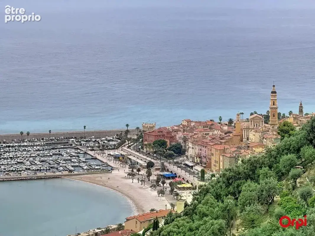 Menton : une propriété avec vue panoramique entre mer et montagne - photo 4
