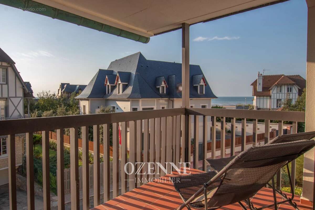 Appartement à BENERVILLE-SUR-MER