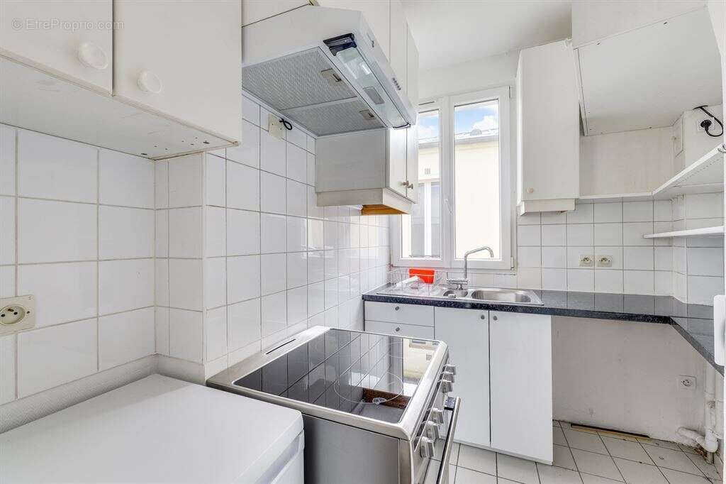 Appartement à PARIS-3E