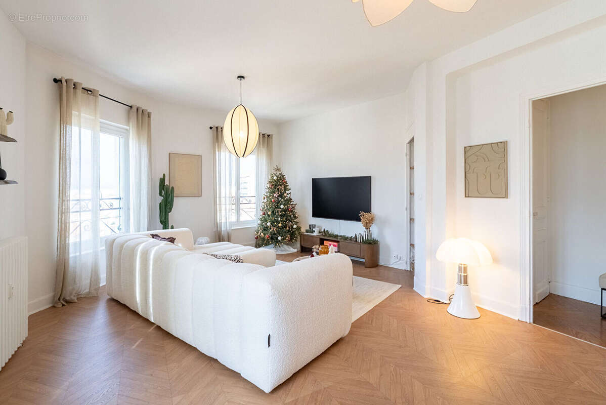 Appartement à CARCASSONNE