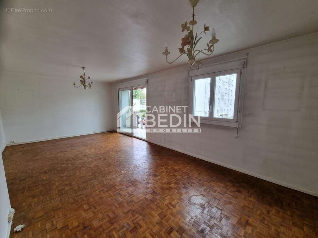 Appartement à BORDEAUX