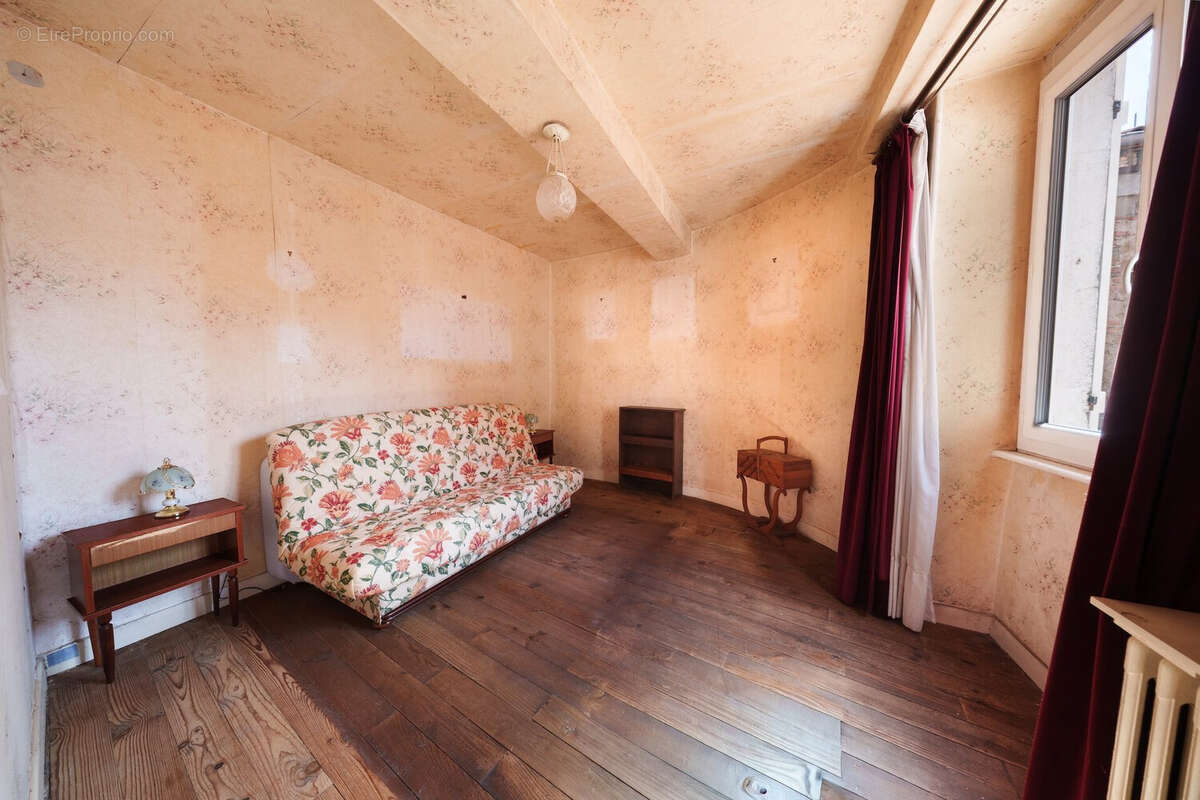 Maison à COUDES