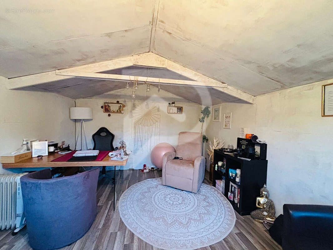 Maison à SARTROUVILLE