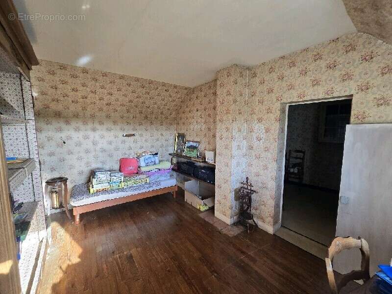 Maison à NONANCOURT