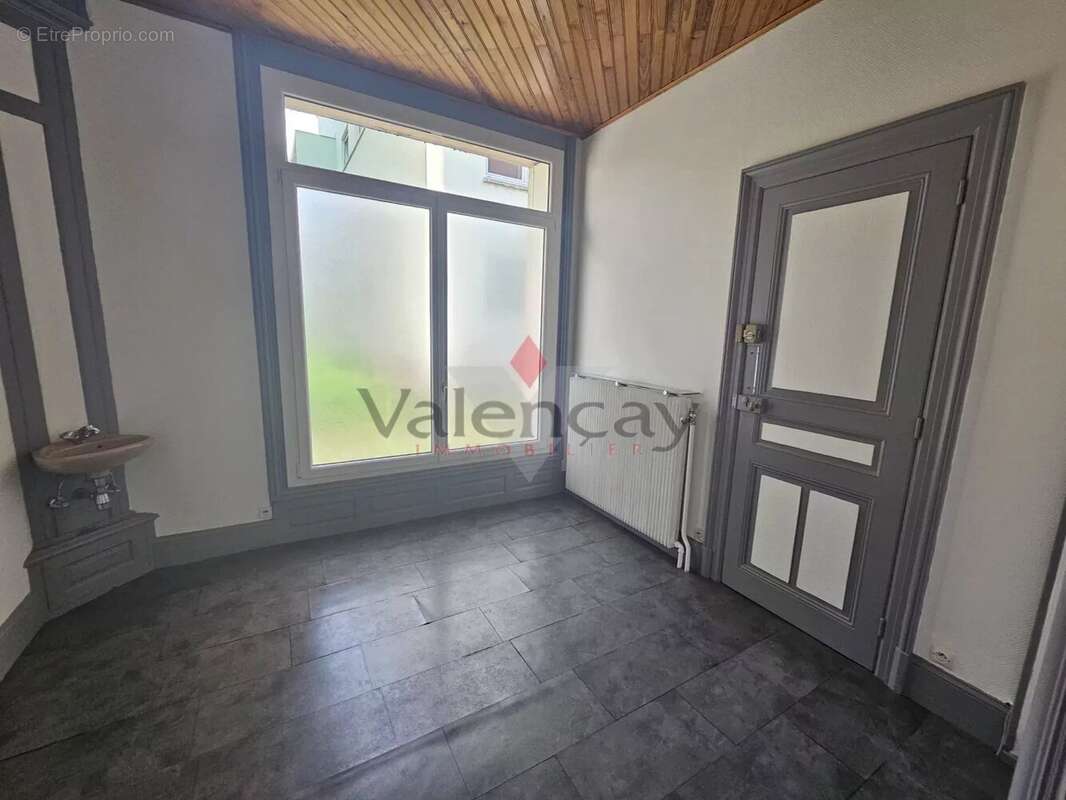 MULHOUSE Centre historique appartement 116 m² avec stationnements - photo 3