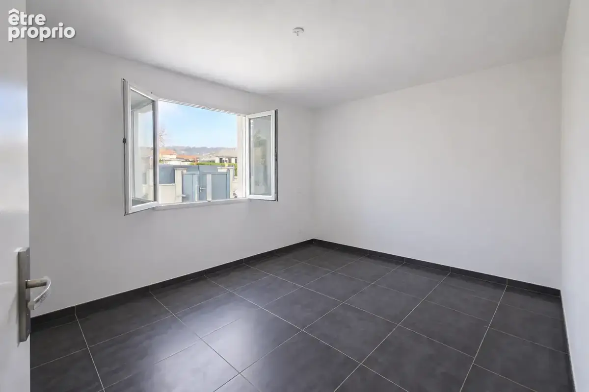 Maison plain-pied env. 140 m2 + garage sur 800 m2 - photo 9