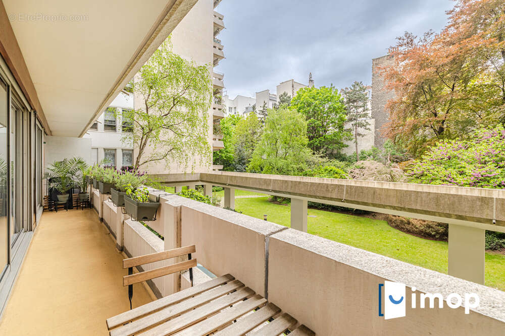 Appartement à PARIS-11E