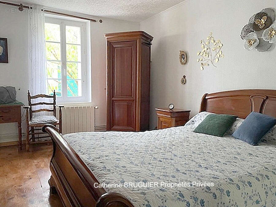 Maison à SALLES-SUR-MER