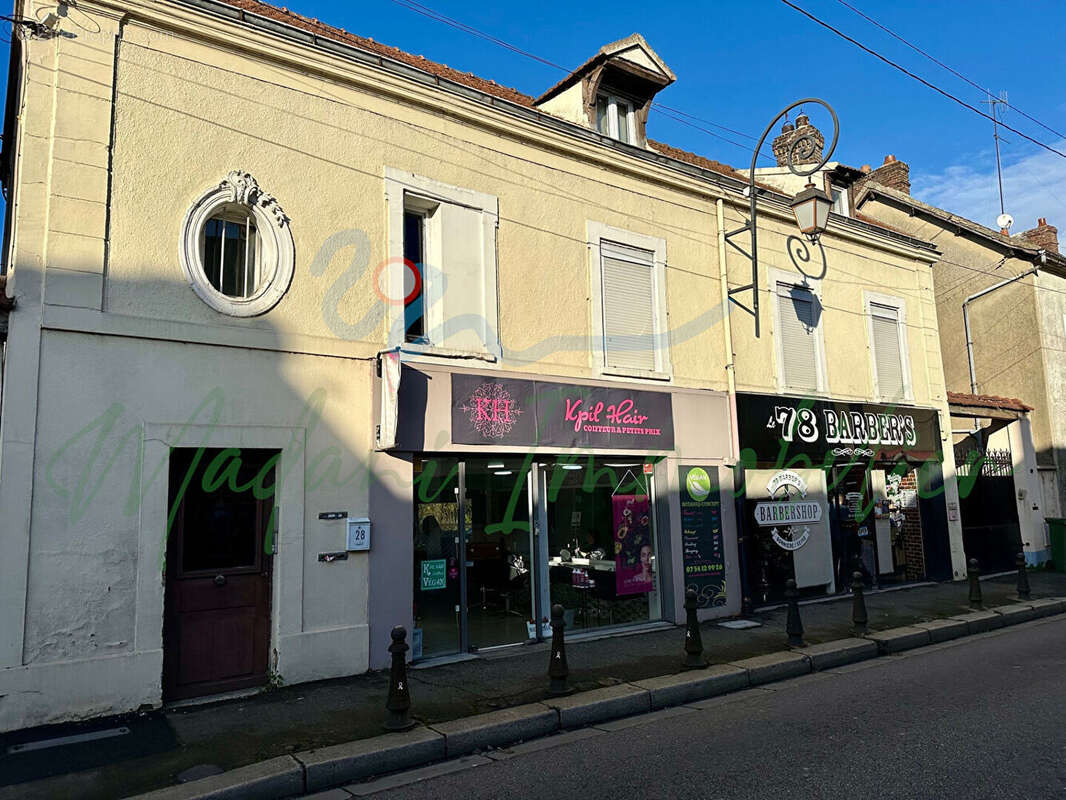 Appartement à BONNIERES-SUR-SEINE