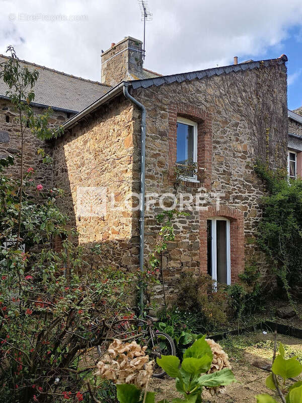 Maison à PLOUHA