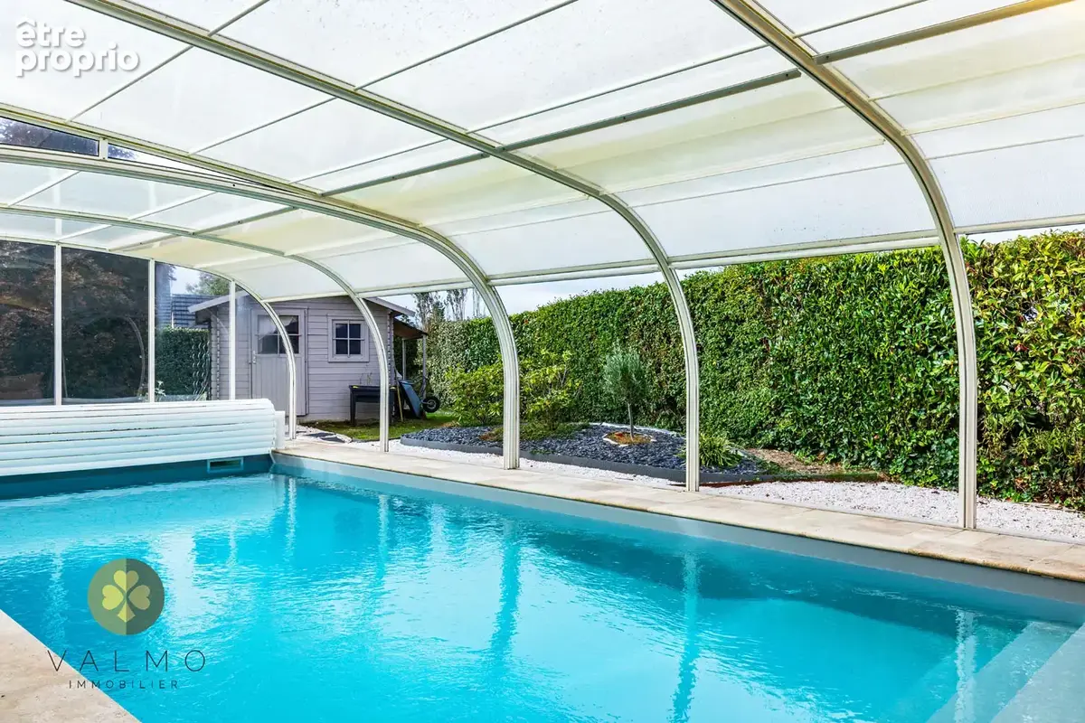 Maison 260 m2 avec piscine couverte - photo 10