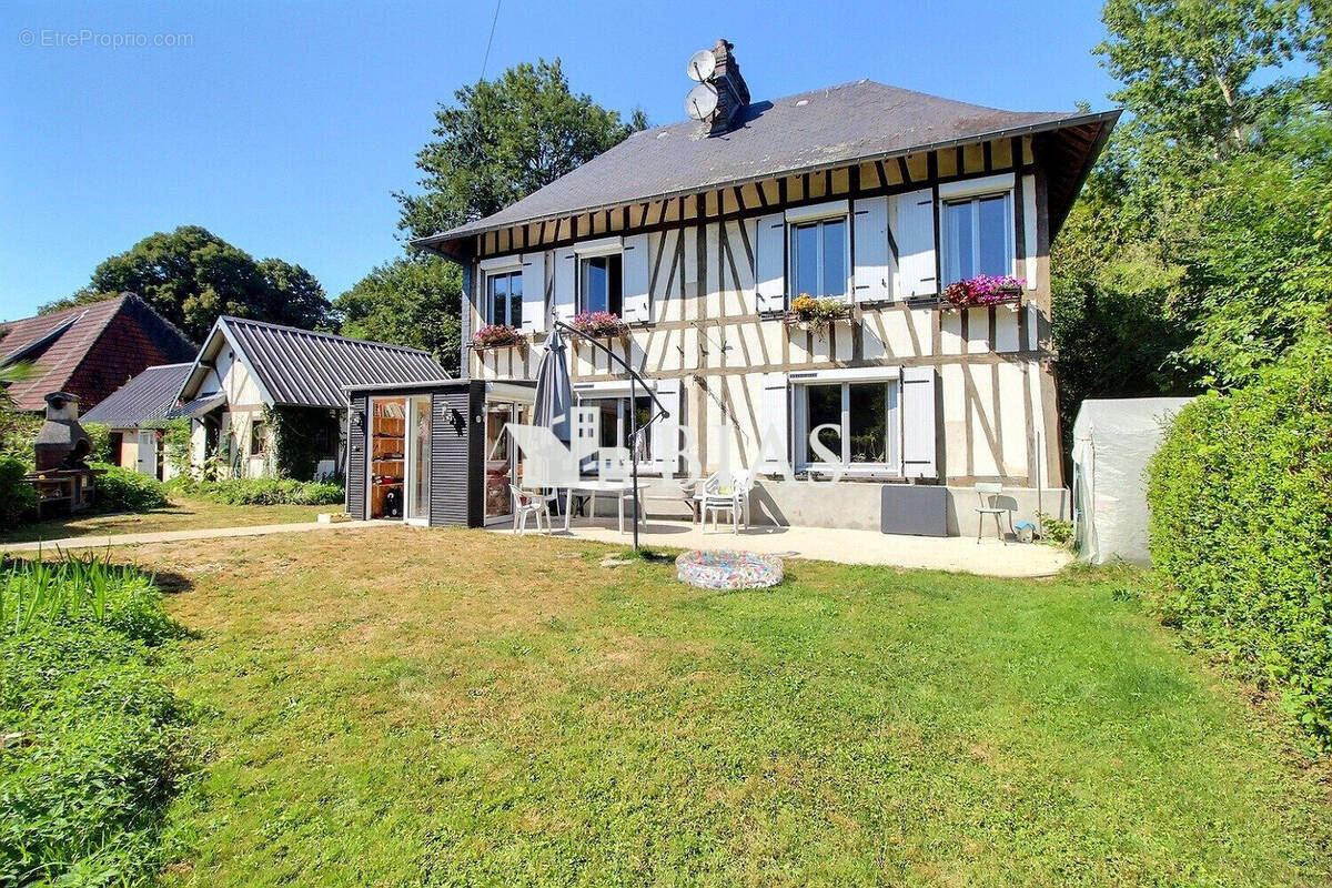 Maison à VILLERS-ECALLES
