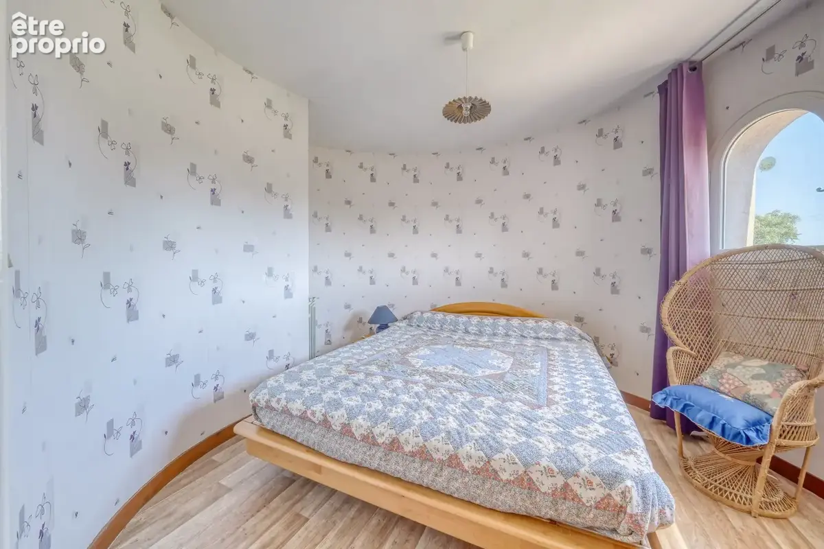 Maison 6 pièces en R+1 de 171m2 sur parcelle de 1571m2 - photo 11