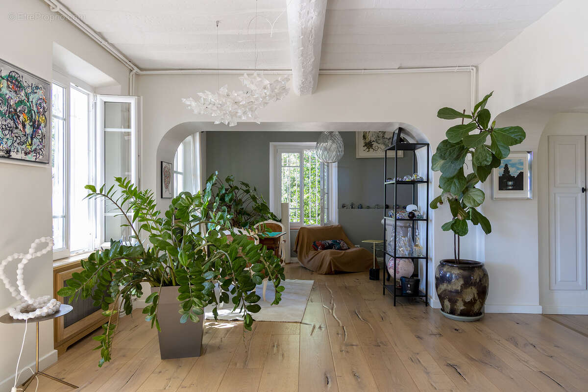 Maison à PUGET-VILLE