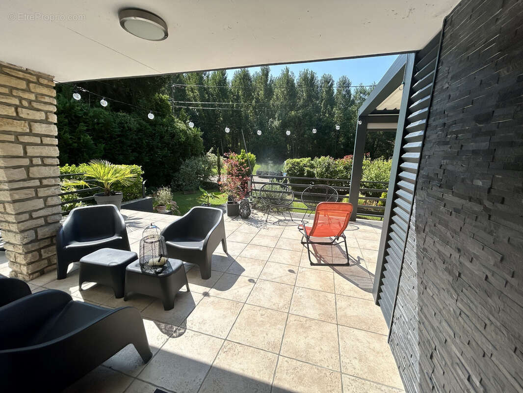 Maison à FRIGNICOURT