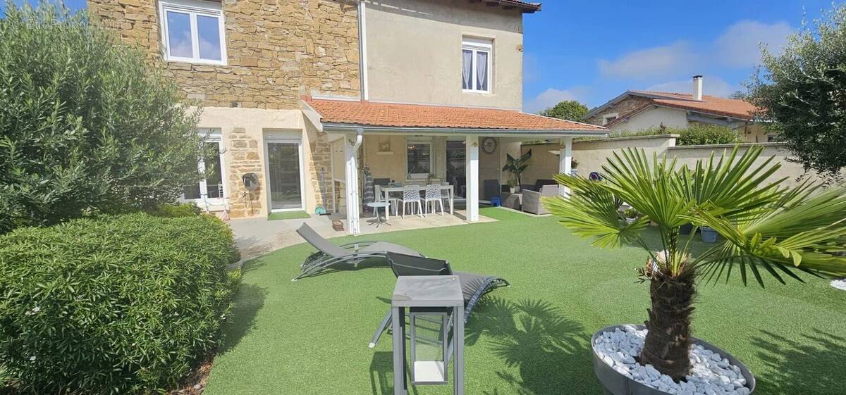 Maison à SAINT-JEAN-LE-VIEUX