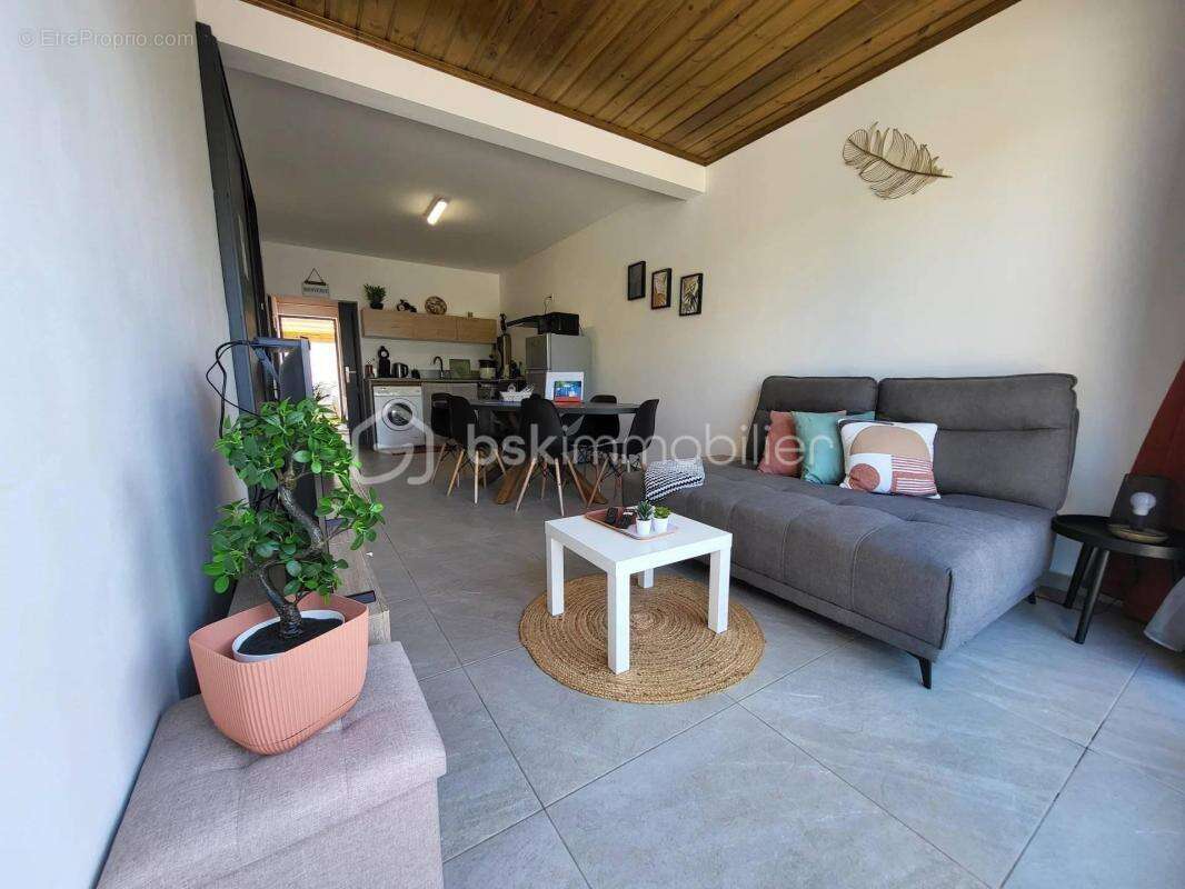 Appartement à SAINT-PIERRE