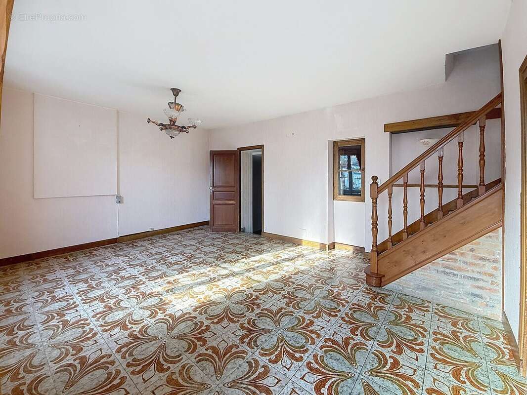 Maison à LA MEMBROLLE-SUR-CHOISILLE